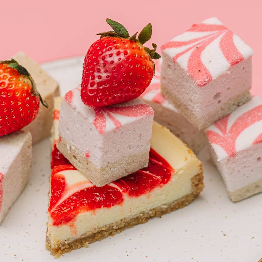 Strawberry Cheesecake Marshmallows / Gluten Free / Candy